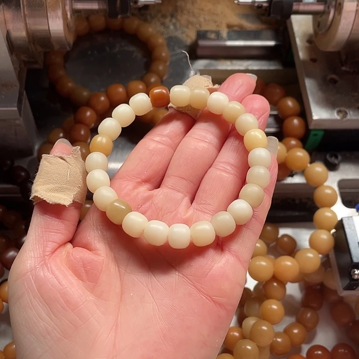 吊坠菩提根/象牙果