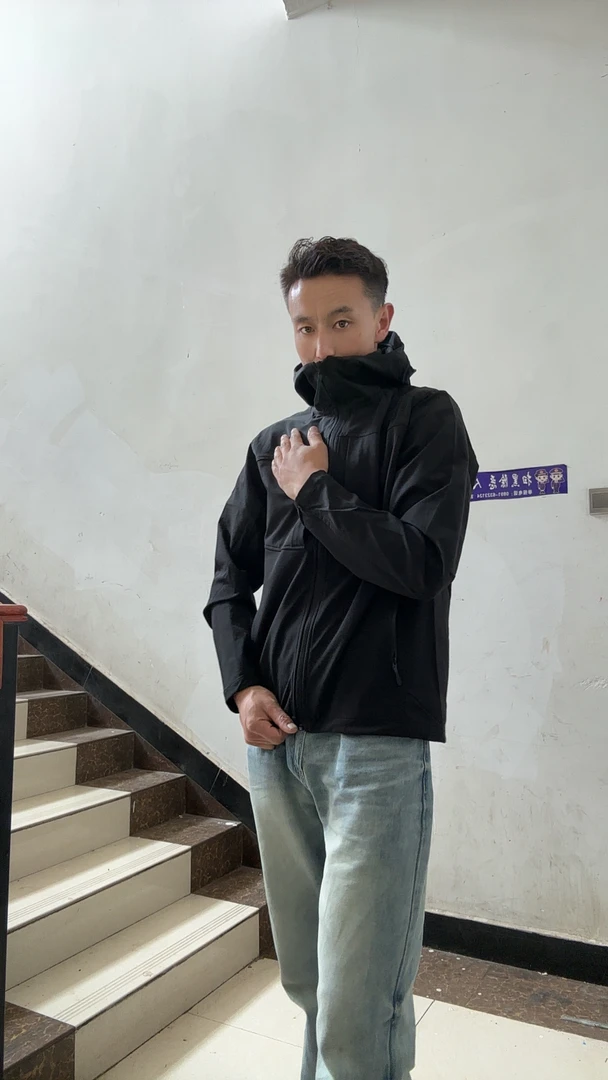 2025年男士新款夏天外套