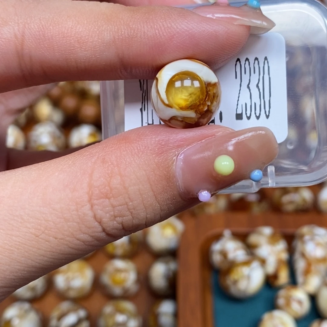 沁色蜜蜡未镶嵌2230