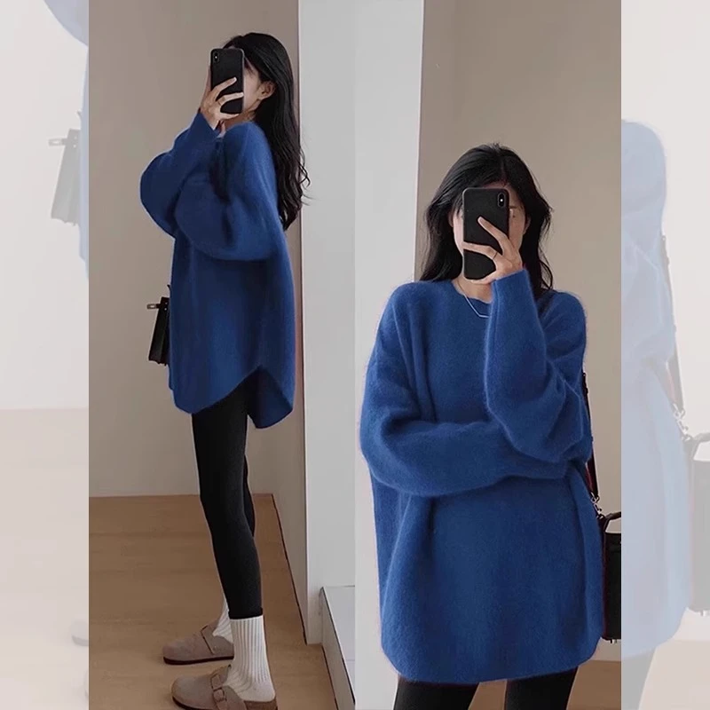 克莱因蓝毛衣女2025新款秋冬多巴胺情侣穿搭中长款遮屁股上衣洋气