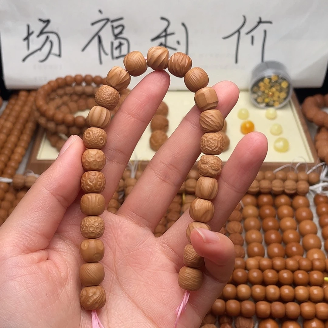 韩***鸿手串猴头核桃手工多宝