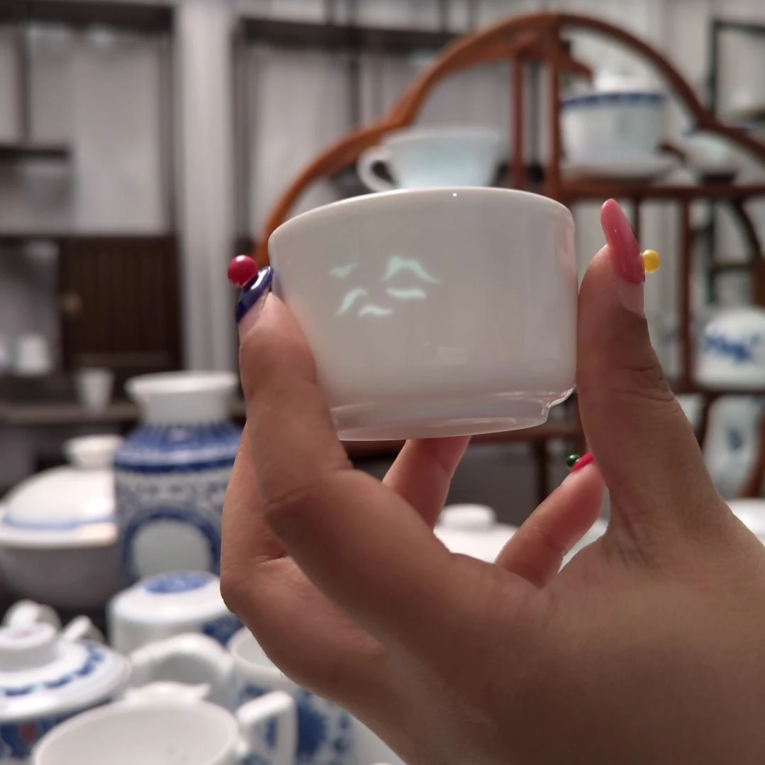 陶瓷天青白胎茶具小杯两只装