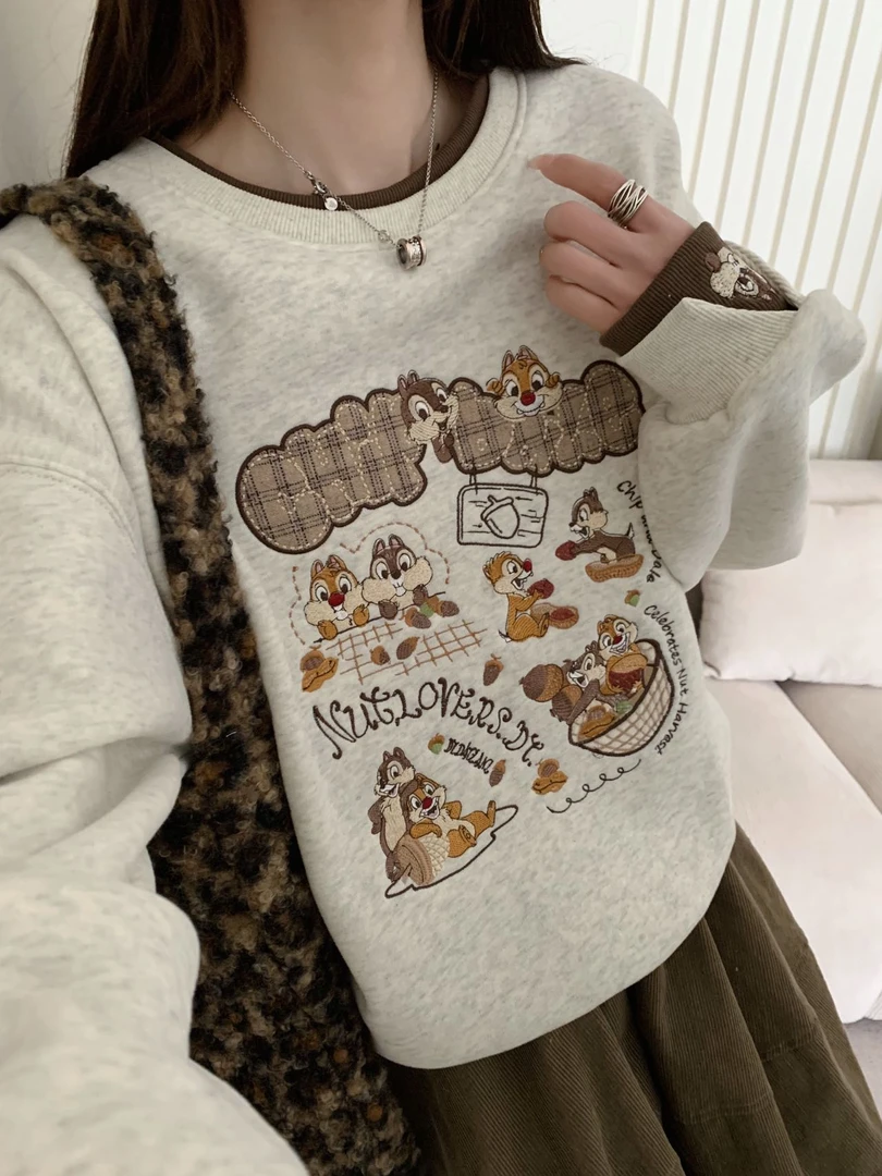 假两件卫衣女冬季加绒加厚新款松鼠刺绣休闲长袖套头圆领女士上衣