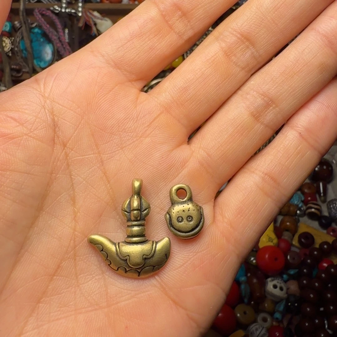 牧***君铜铁合金类利马铜测挂