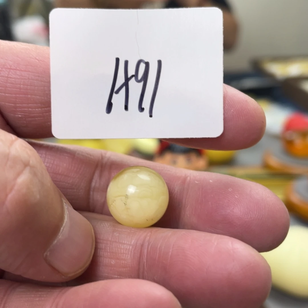 手链琥珀未镶嵌多样性发，发其中一件