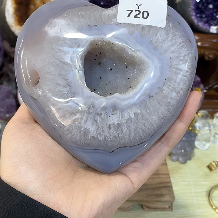 未镶嵌水晶大型摆件（非配饰）