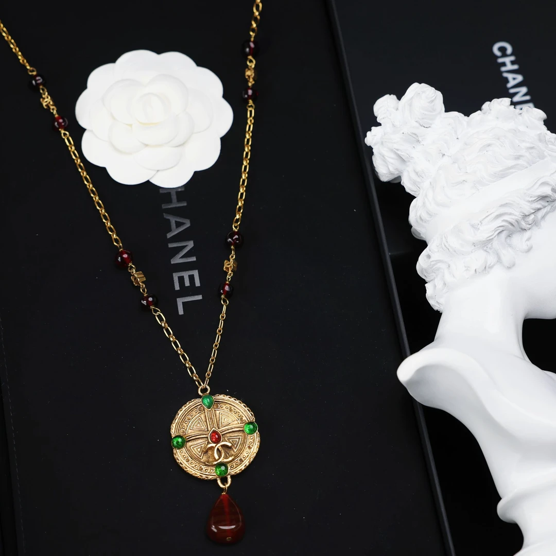 95新 Chanel/香奈儿 柚礼中古/香奈儿红琉璃吊坠素金项链LZ504243