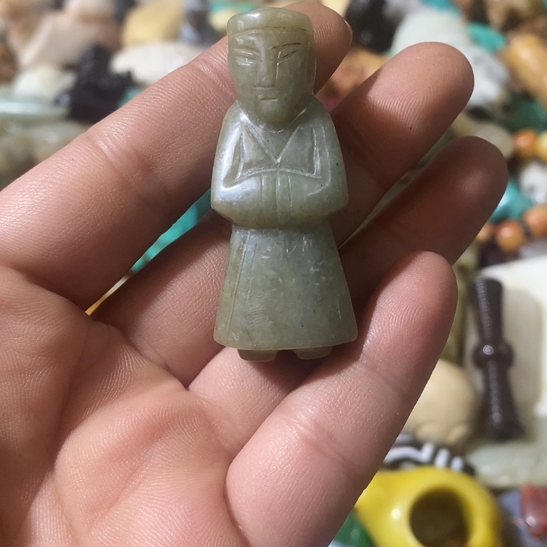 和田玉（糖玉）未镶嵌挂件