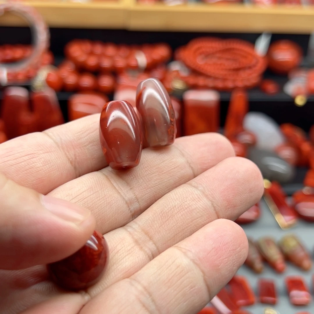 南红玛瑙配饰未镶嵌阳*