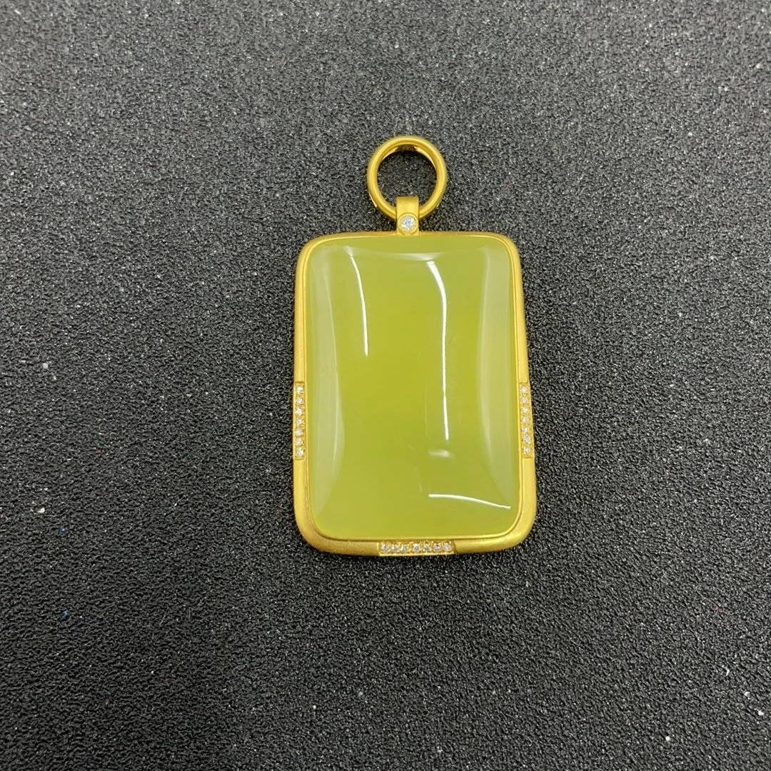 BY0607FZJT标581 北玉精选 和田玉无事牌挂件