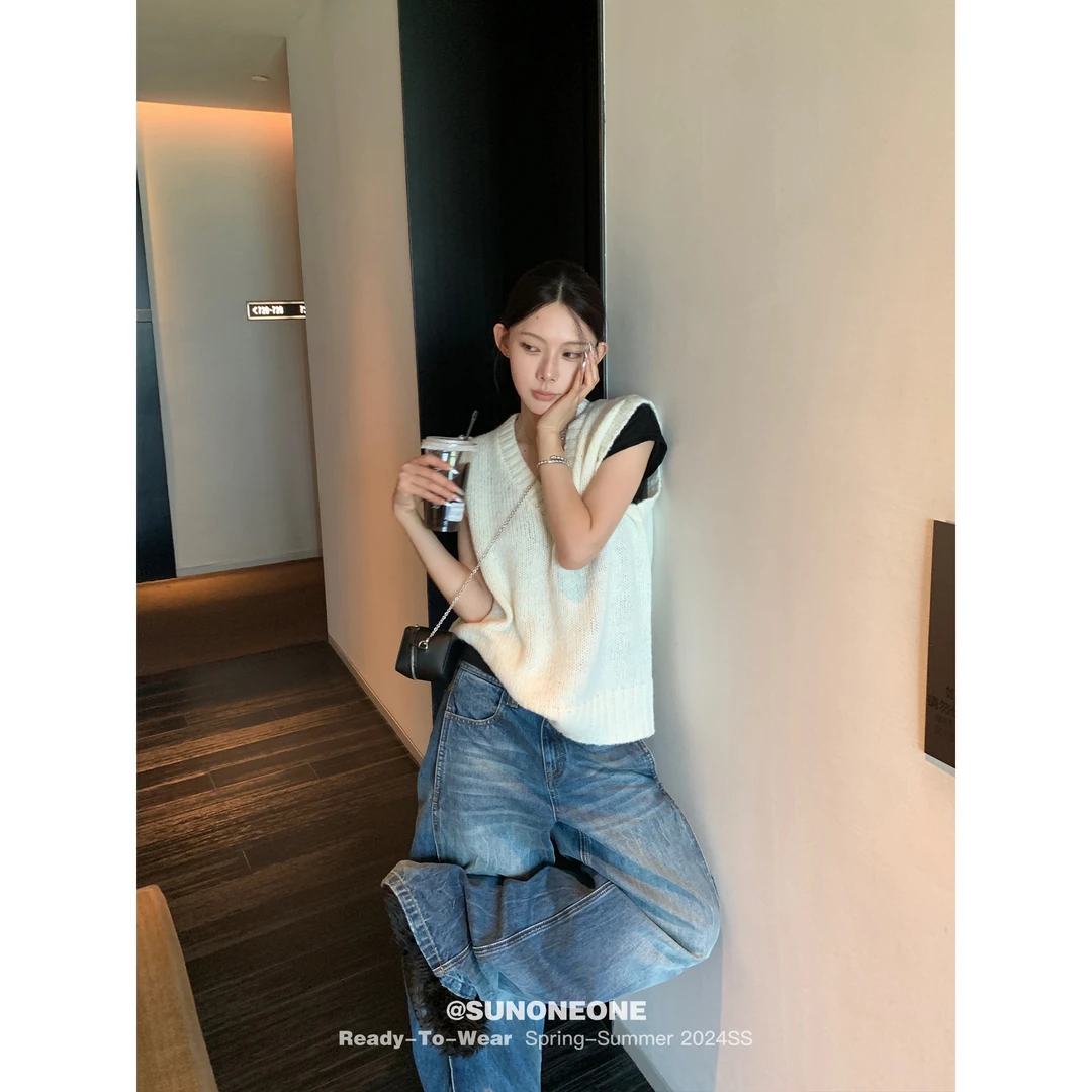 SUNONEONE H0507M V领无袖气质毛衣女秋季套头宽松镂空打底背心