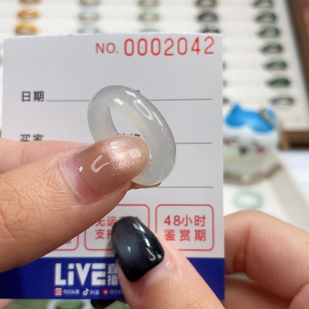 翡翠戒指未镶嵌港14蜂蜜水