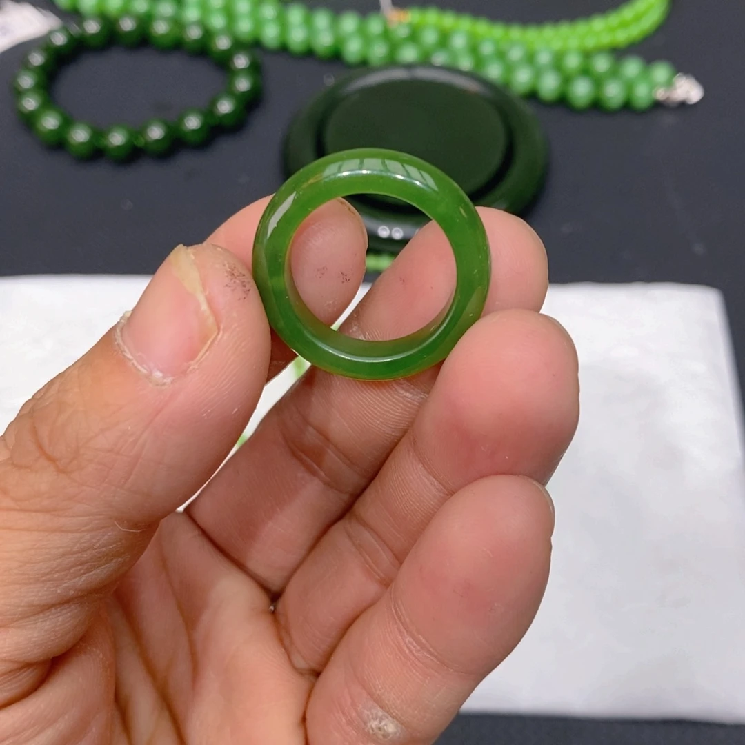 和田玉（碧玉）戒指未镶嵌歪*歪