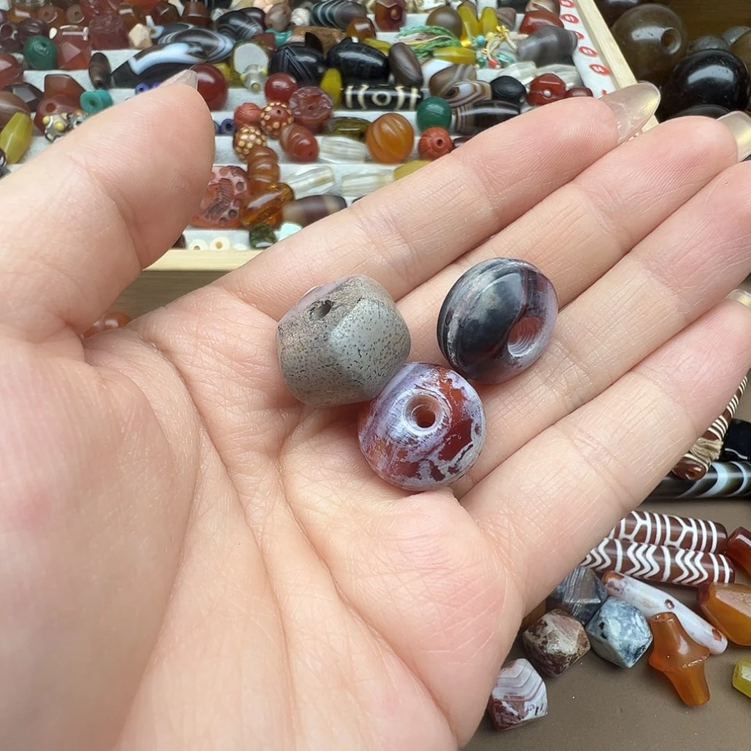 放***。玛瑙/玉髓未镶嵌珠宝半成品