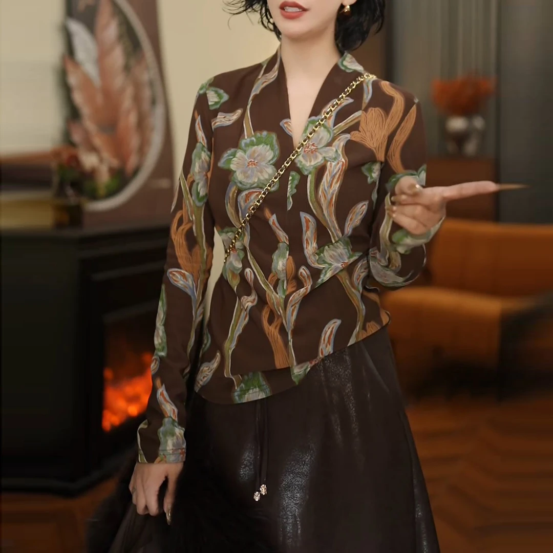 复古百搭套头时尚长袖T恤秋季新款2025气质国风显瘦印花设计上衣