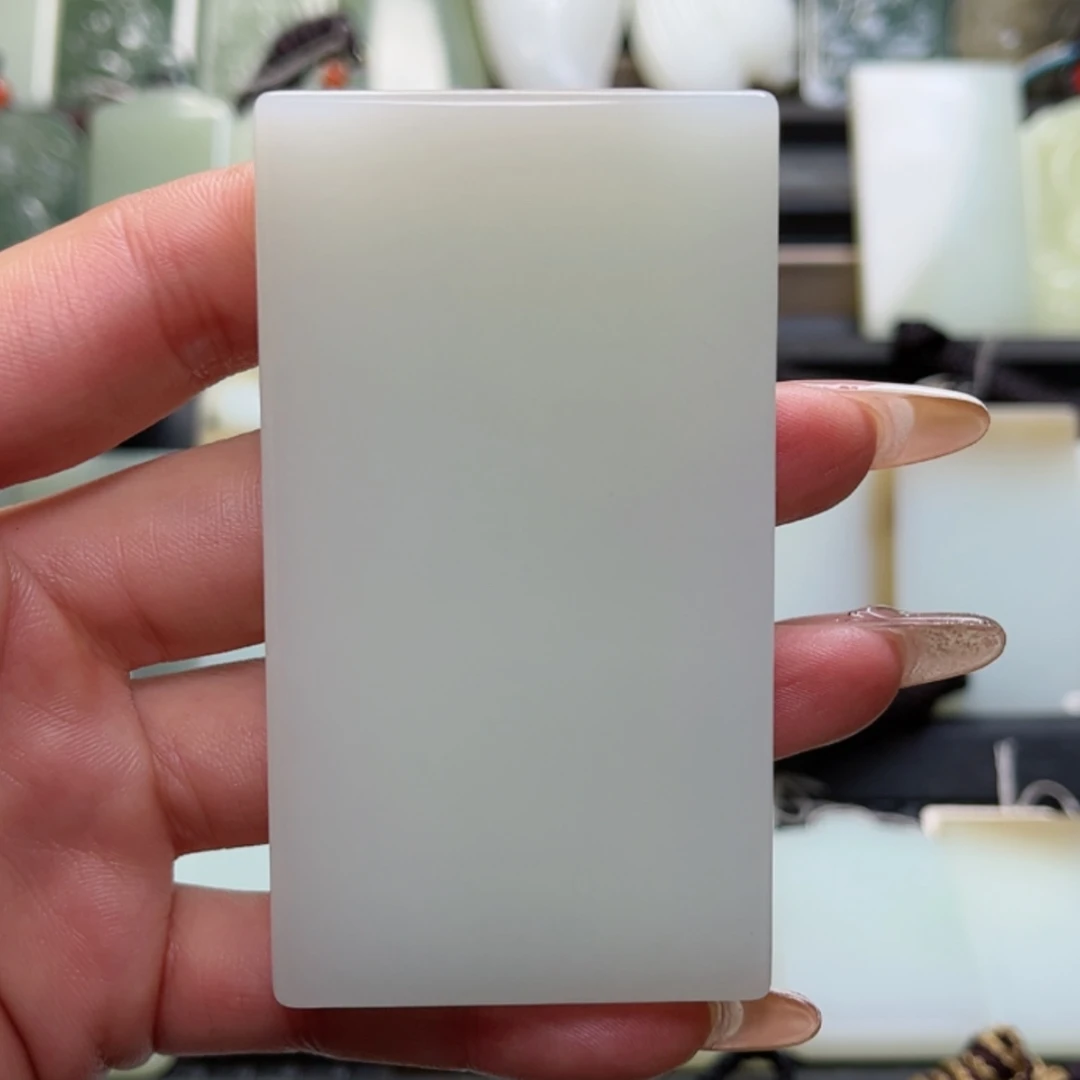 【闪购商品】颈饰未镶嵌和田玉踏*