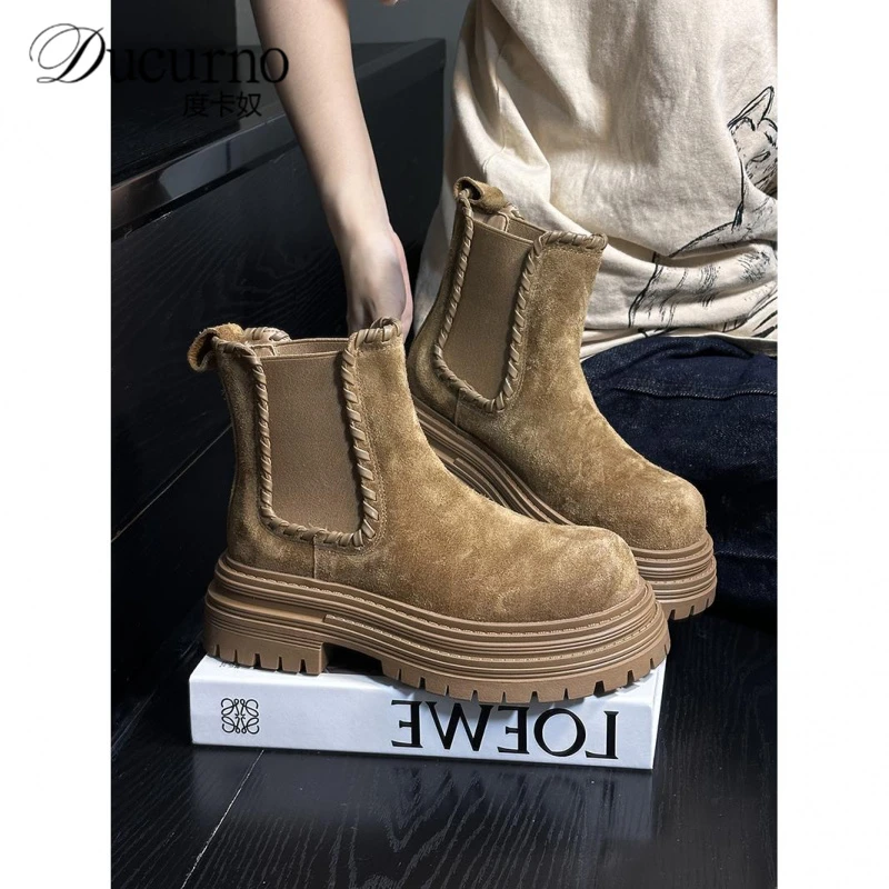 牛皮冬季松糕厚底马丁靴女2025真皮新款小个子增高切尔西机车短靴