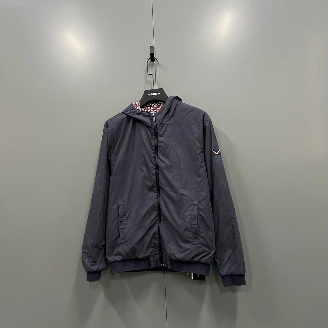 95新 FENDI/芬迪 (ll) 小怪兽满印双面外套 46码/007831