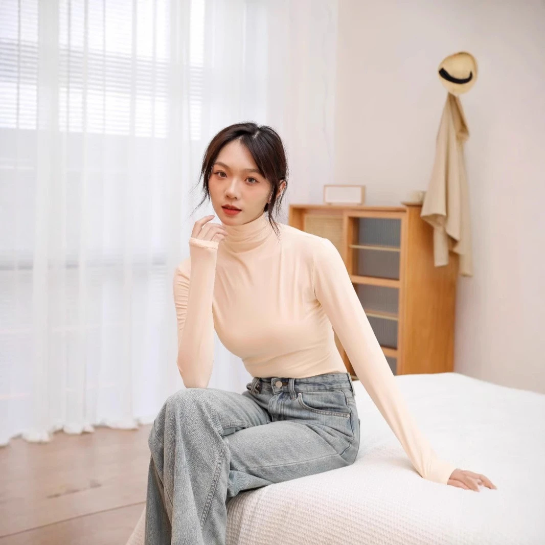 韩版时尚半高领打底衫女秋衣内搭修身显瘦长袖T恤外穿面膜肌底衣