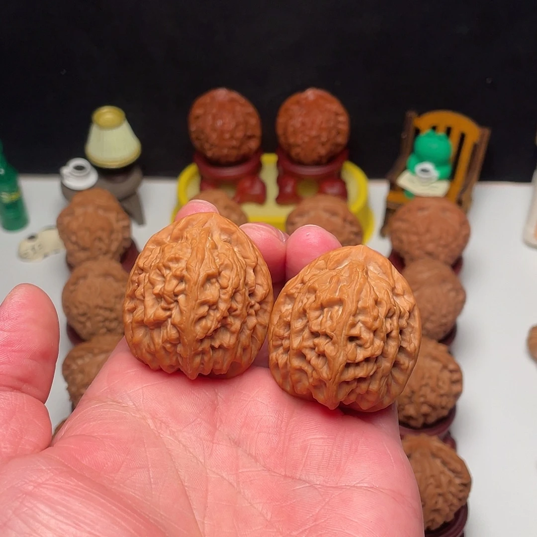 吊坠文玩核桃红锦鲤