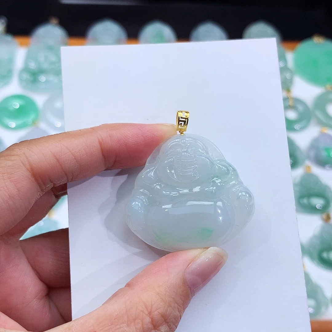 颈饰18K金镶嵌翡翠翡翠吊坠