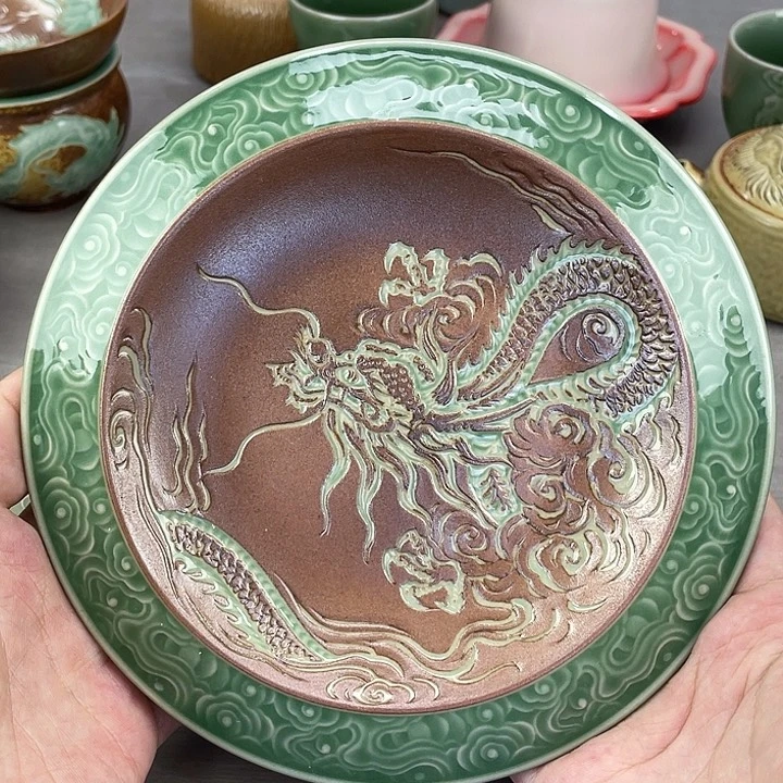 龙泉青瓷等传统工艺品的制作
