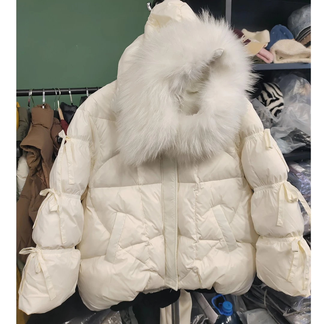 新款大狐狸毛女羽绒服加厚连帽保暖时尚