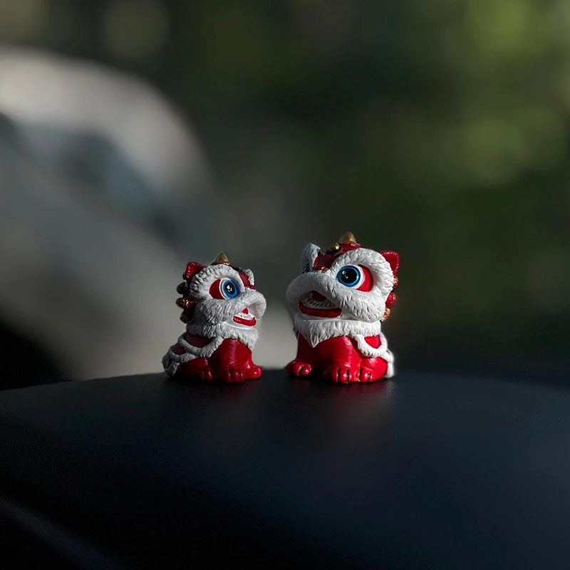 「国风红色醒狮」治愈车内饰品摆件新年可爱卡通高级感中控台摆件