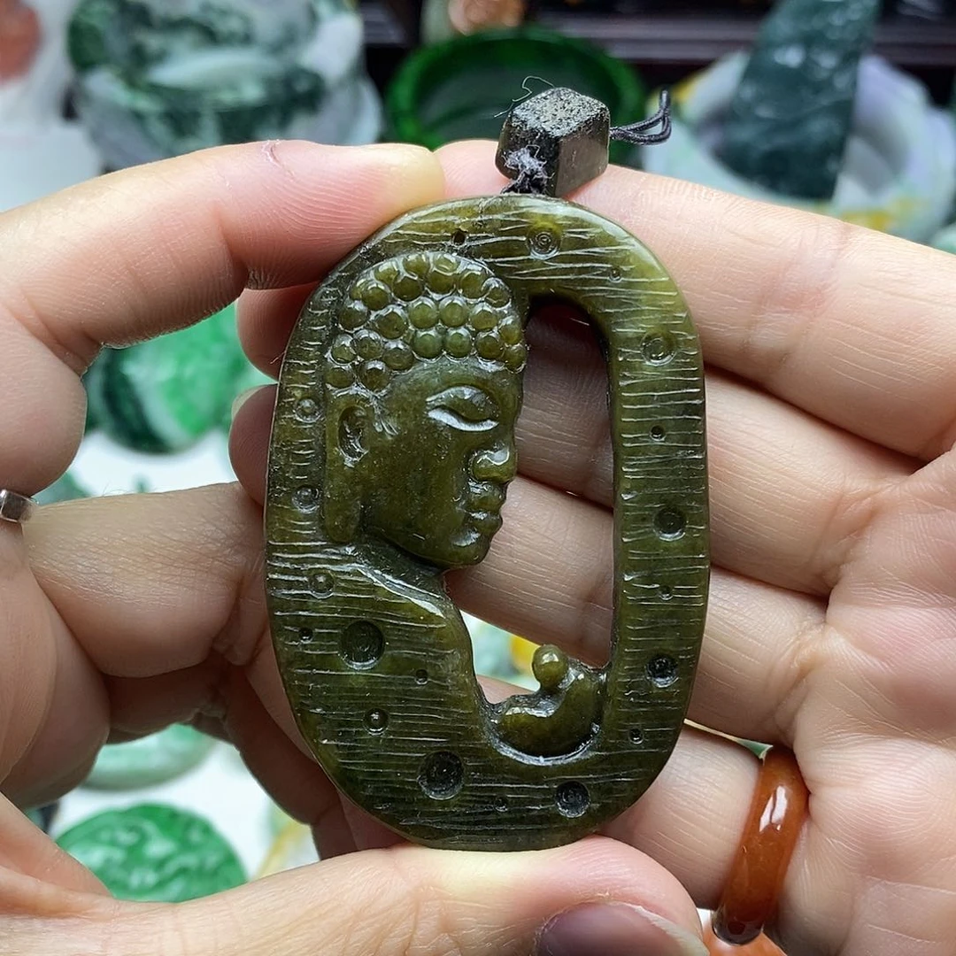 颈饰未镶嵌翡翠牌子