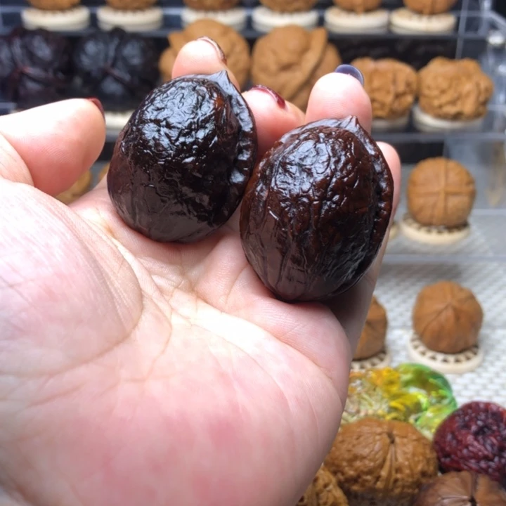 把件文玩核桃57七彩大屁桃34尺