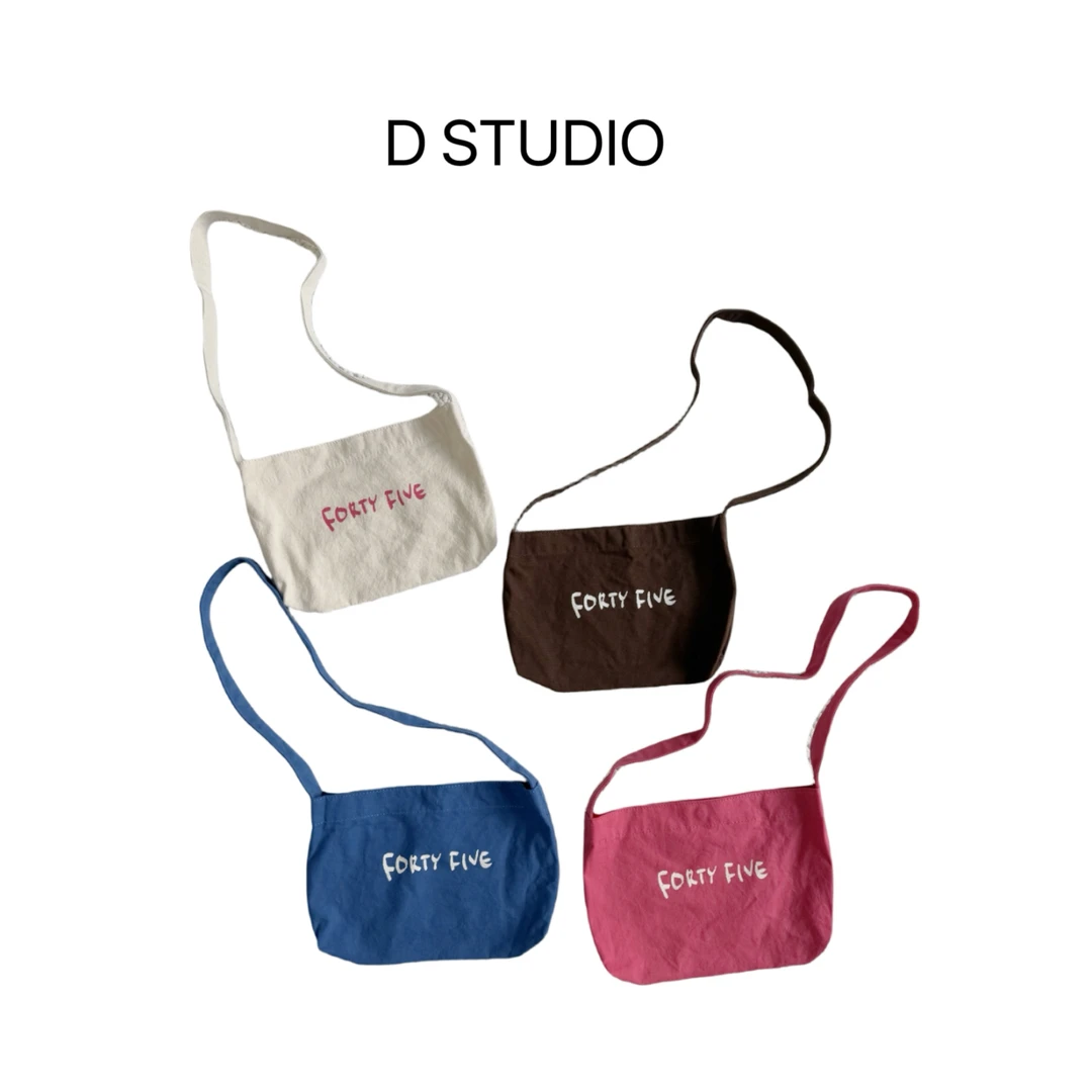 D STUDIO 四色字母小挎包 D2563