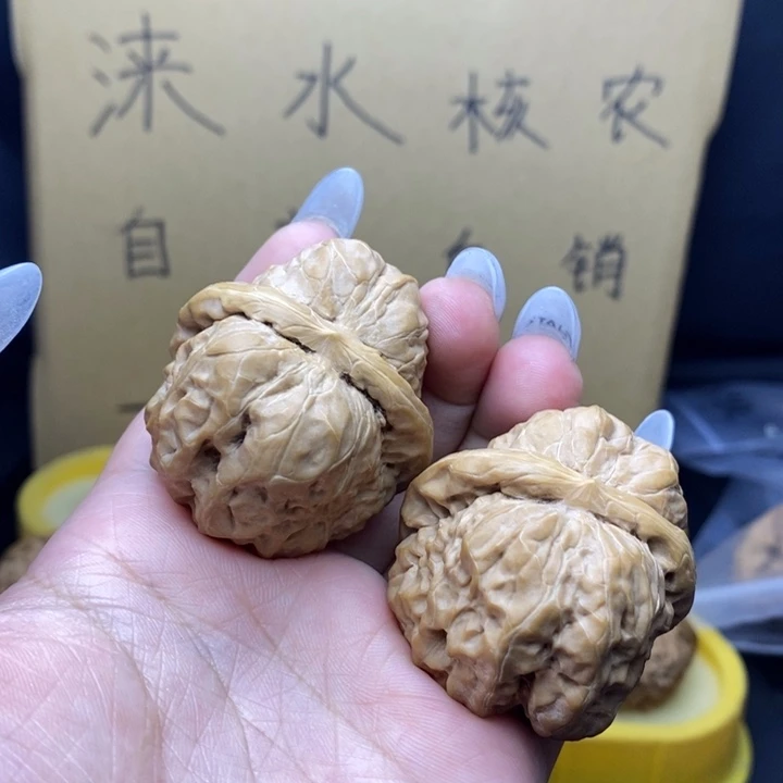 文玩核桃吊坠蛤蟆