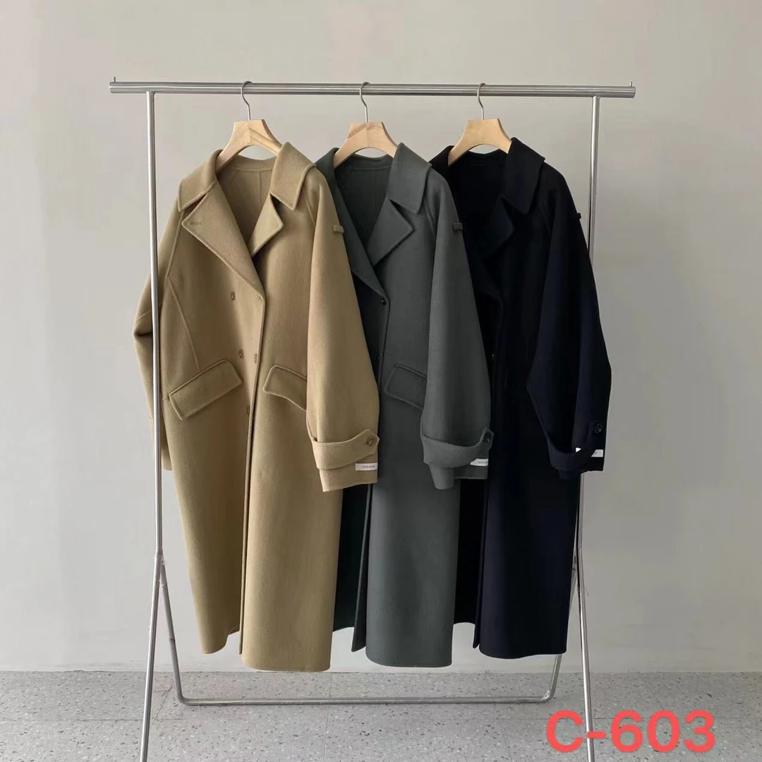 C-603绿色翻领大衣