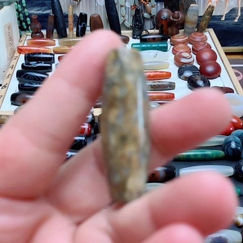 玛瑙/玉髓颈饰合金