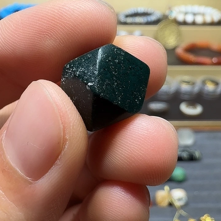 玛瑙/玉髓未镶嵌珠宝半成品多***<13*11.7mm