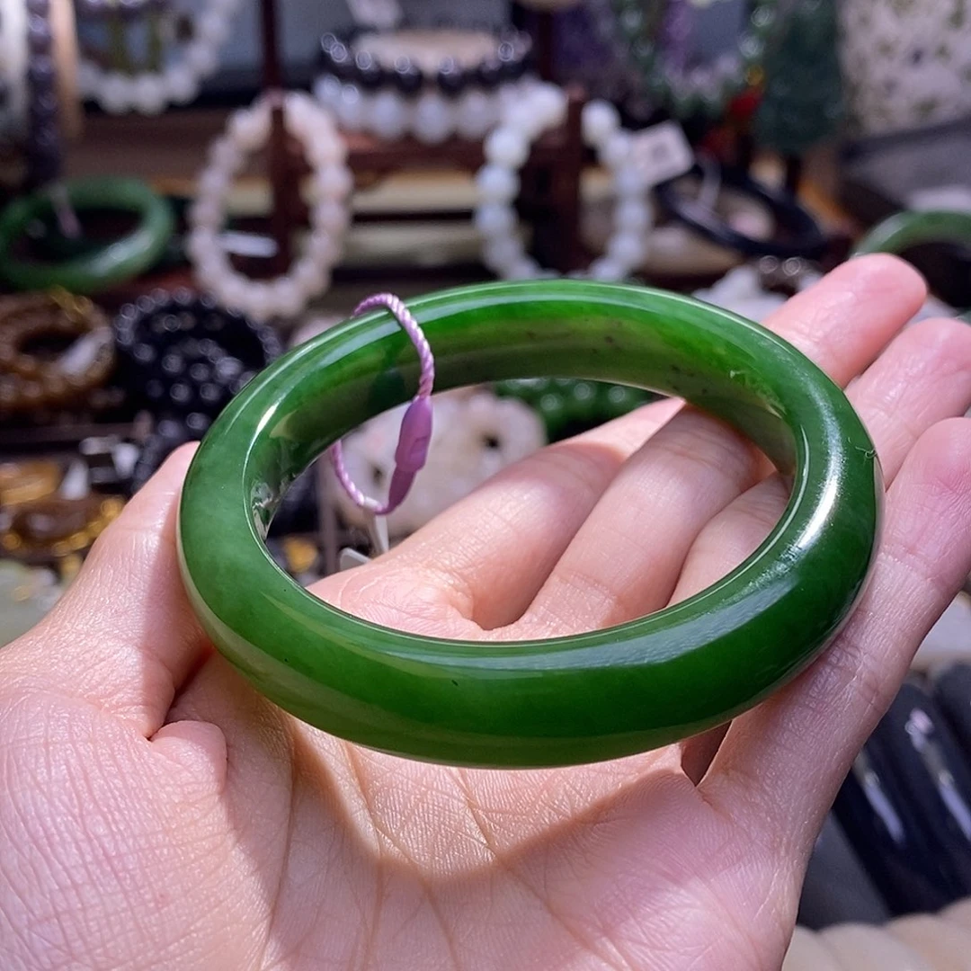 颈饰未镶嵌和田玉俄七碧玉老料毕业级手镯54圈口