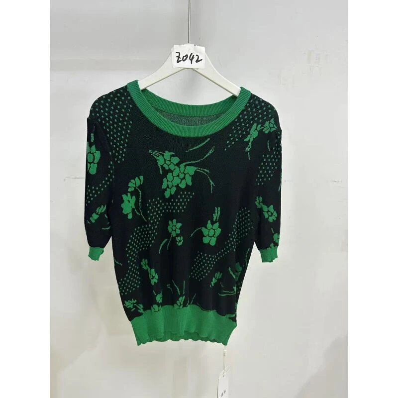 一线大牌-雅家针织衫Z042