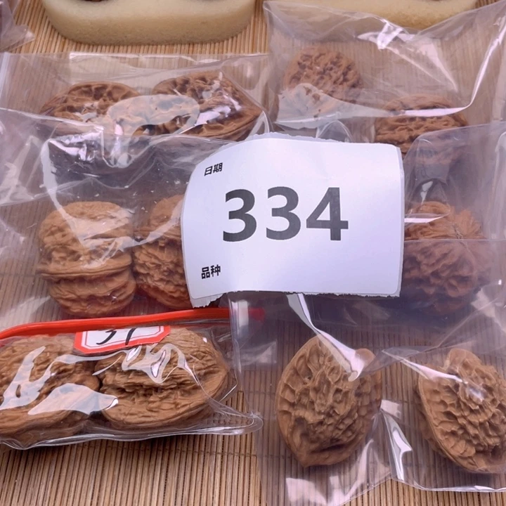 文玩核桃把件334号6对小尺寸组合