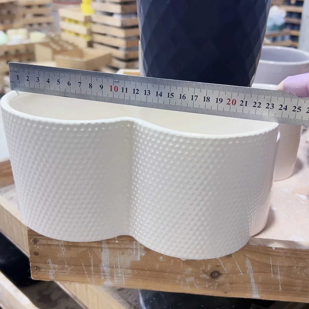 有孔，外贸尾单陶瓷花盆凑单10米包邮