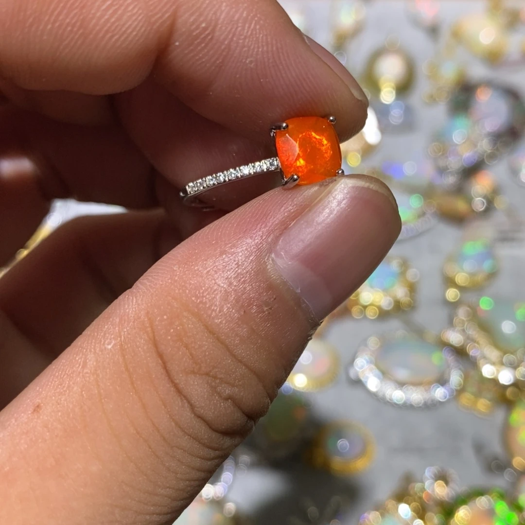 银S925镶嵌欧泊欧泊戒指