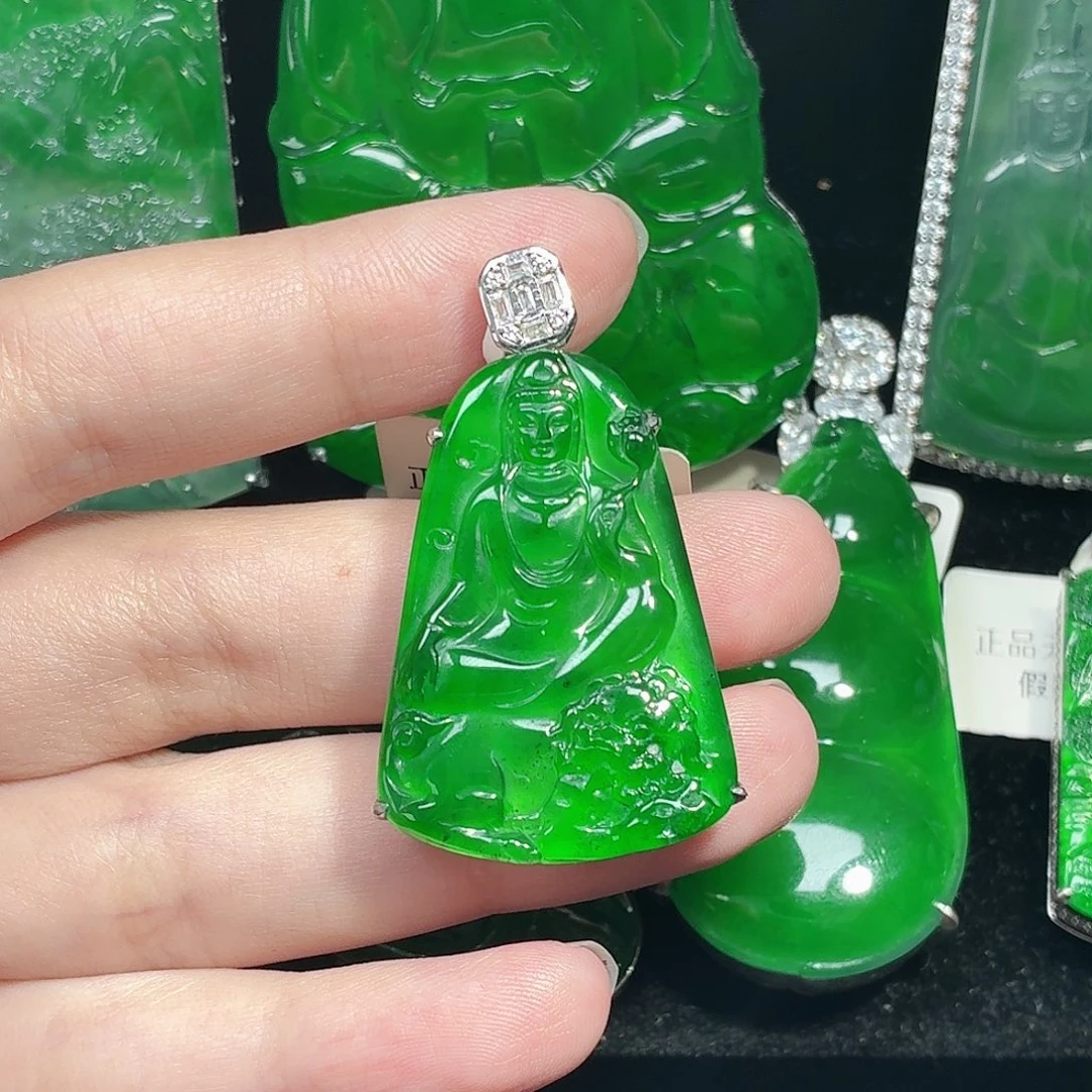 翡翠银S925镶嵌颈饰天然A货翡翠