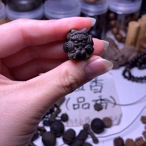 檀香木吊坠老山檀香阴沉满工凤九