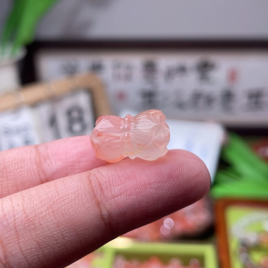 未镶嵌南红玛瑙挂件9777