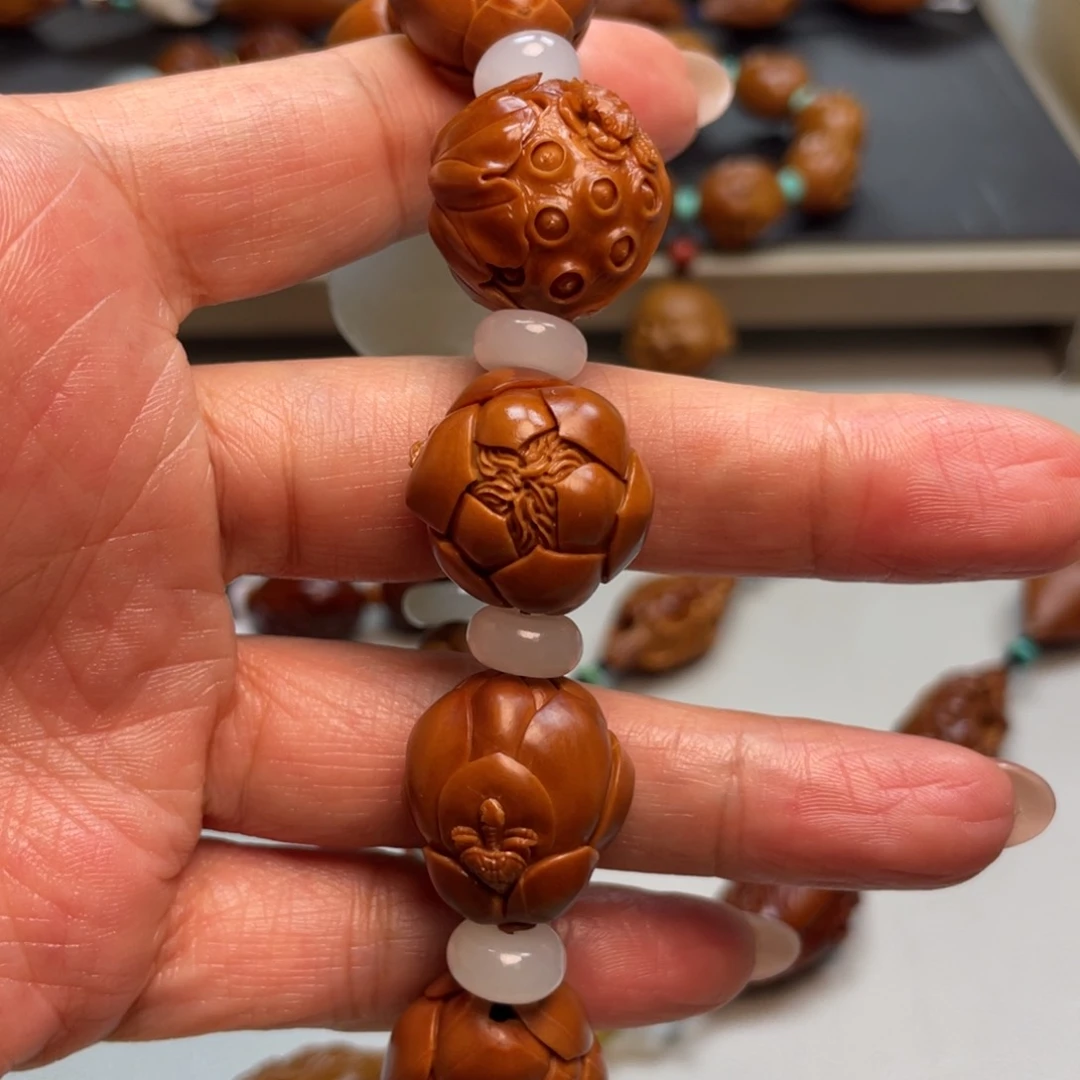 吊坠橄榄核预定九品