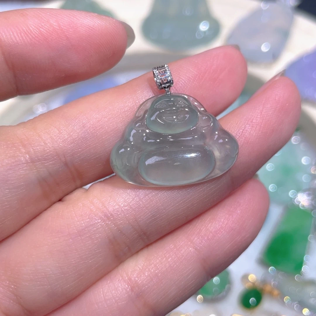 颈饰18K金镶嵌翡翠翡翠
