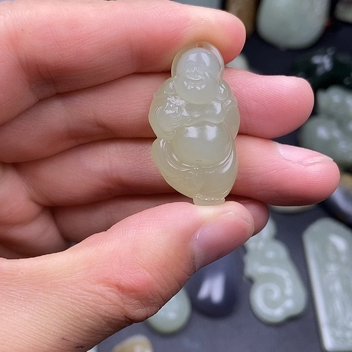 未镶嵌和田玉挂件