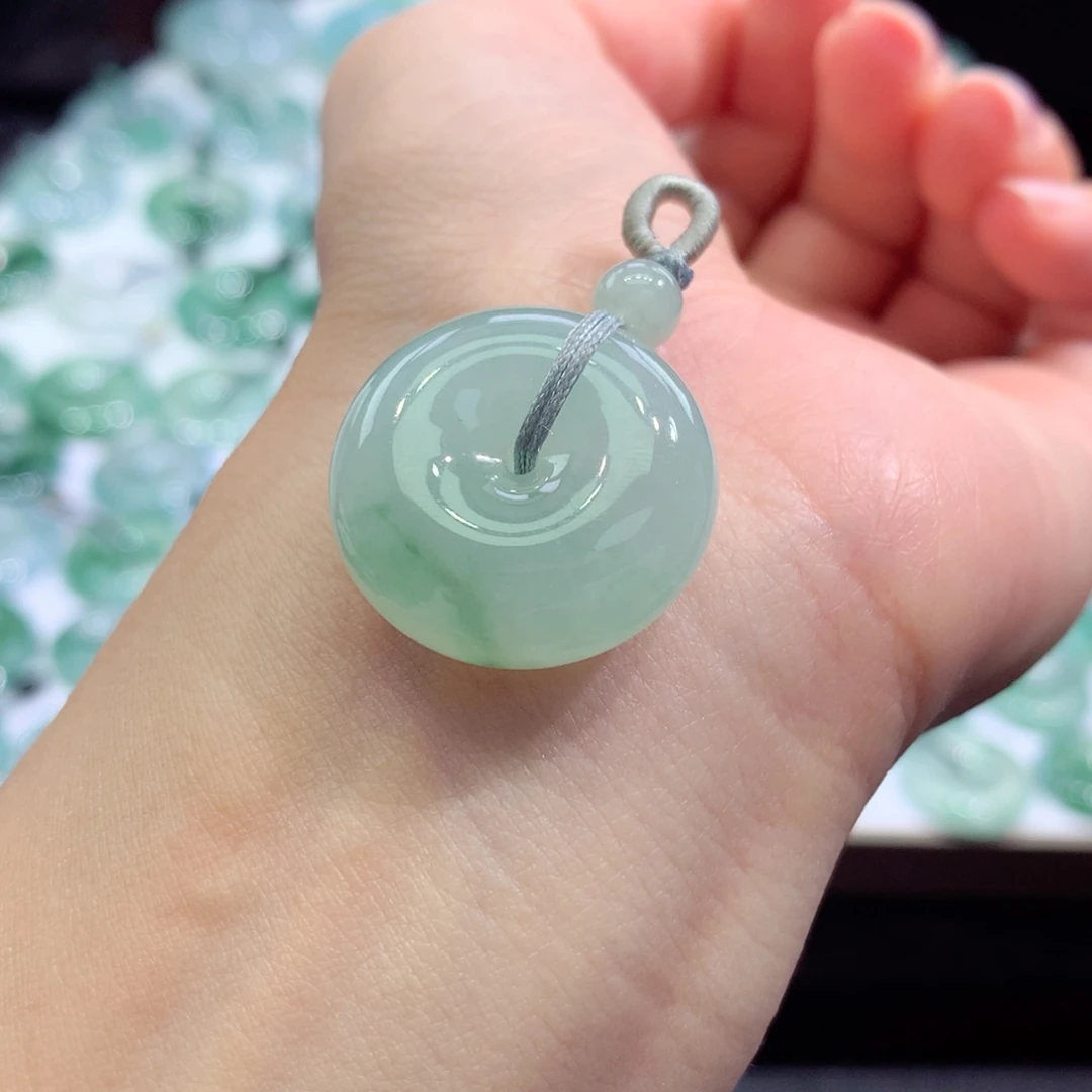 颈饰未镶嵌翡翠23.6/9.9