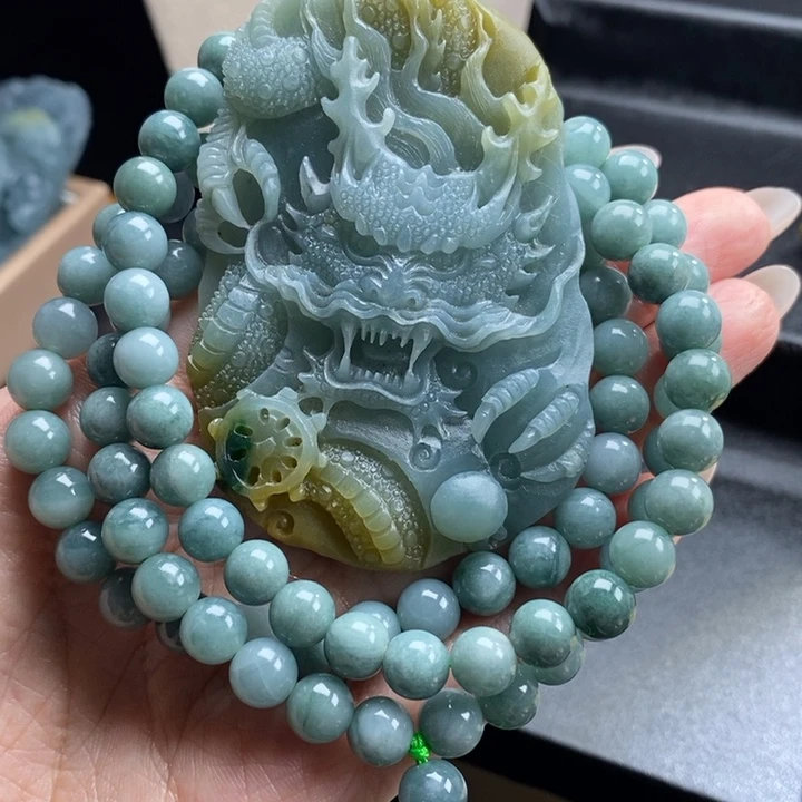 定制翡翠未镶嵌一**求龙牌