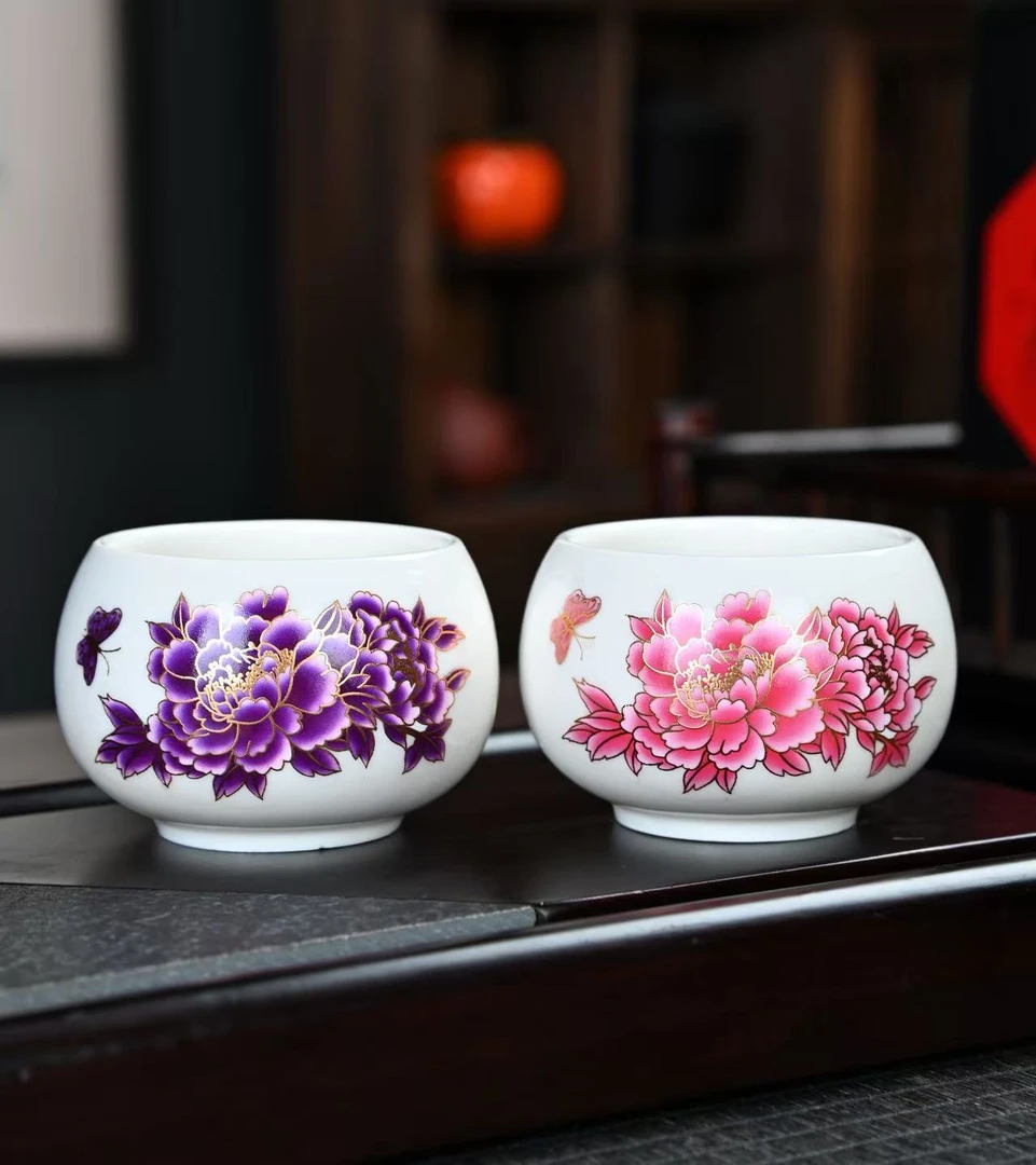 新式羊脂变色牡丹杯陶瓷家用茶杯