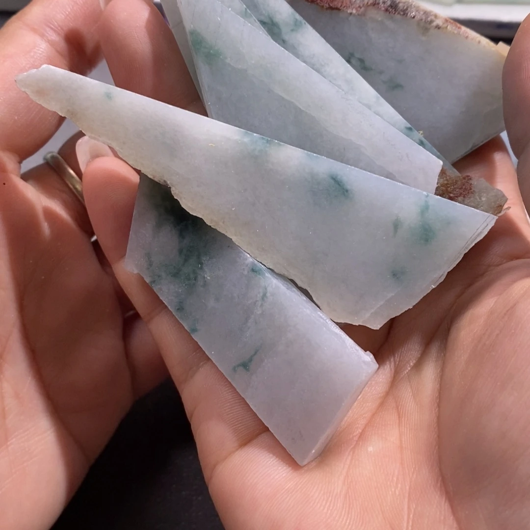 翡翠挂件未镶嵌R***s纯毛料不带工